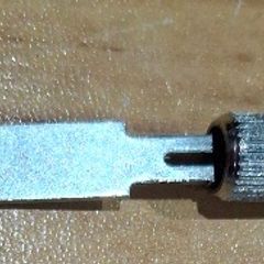 Singer 457 stitch selector knob.
