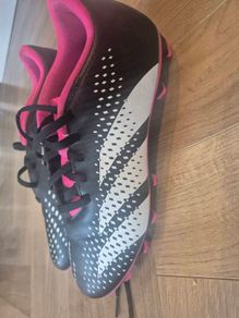 Adidas Predator Accuracy unisex size UK 7