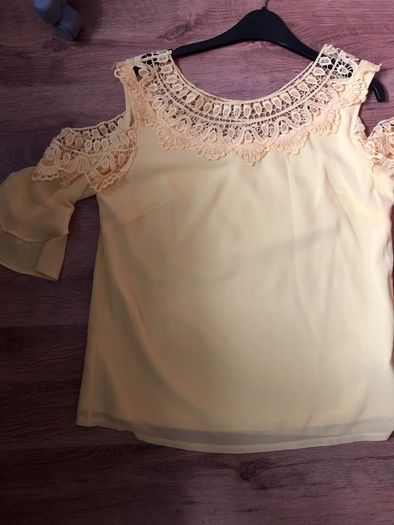 Yellow Cold shoulder Top BNWT
