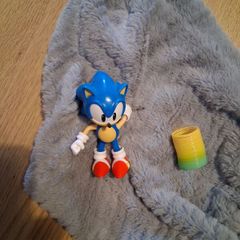 sonic the hedgehog figure