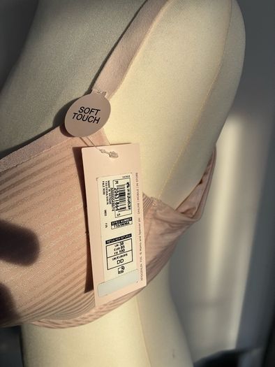 Pale Rose Underwire 38 DD, BNWT