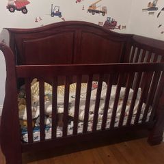 Cot bed and dresser