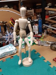 Artists dummy