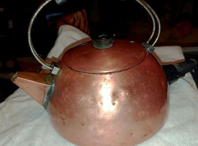 Large vintage copper kettle with bakelite handle