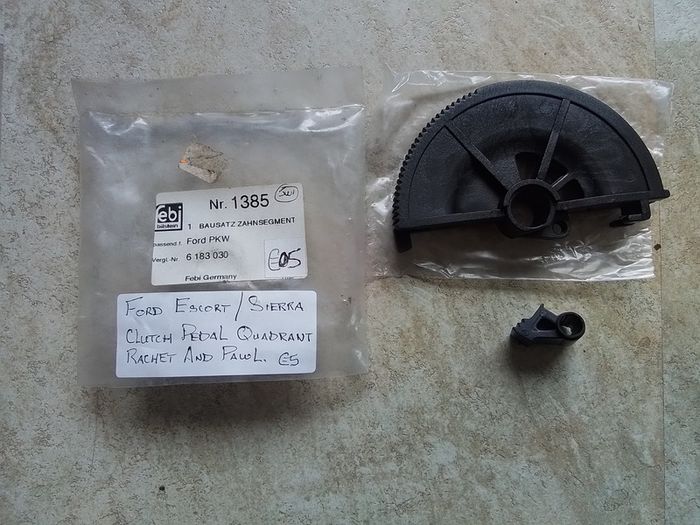 Ford Escort / Sierra Clutch Pedal Ratchet And Pawl.