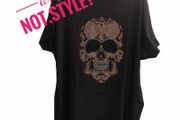 blouse rhinestones with a skull
