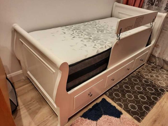Franch bed