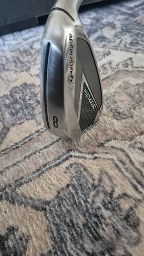 Taylormade Stealth Irons + Stealth DHY Hybrid (7 clubs)