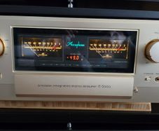 Accuphase E-5000
