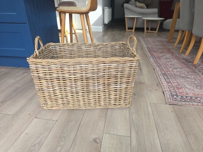 Paul Costello Log basket