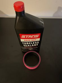 Stans race day sealant 400ml+Mucoff rim tape 25mm