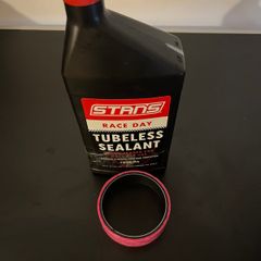 Stans race day sealant 400ml+Mucoff rim tape 25mm