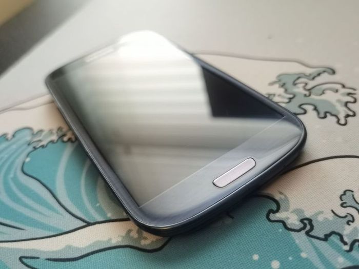 2 x Galaxy S3 GT-I9300 Simfree Unlocked