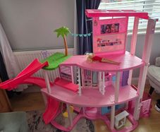 Dolls house