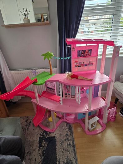 Dolls house