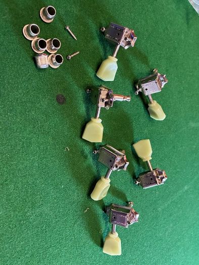 Guitar machine heads Wilkinson SG