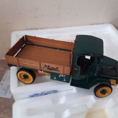 Franklin mint  truck