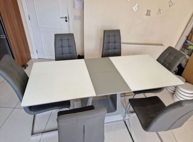 Glasstop Extendable Kitchen Dining Table Set