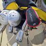 Golg bag with clubs. Image 6