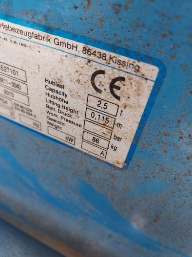 pallet truck 2.5 T