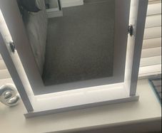 dressing  table mirror