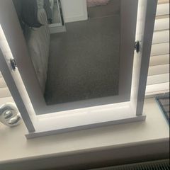 dressing  table mirror