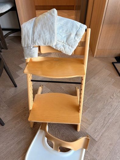 Stokke trip trap high chair