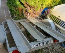 Motorcycle trailer