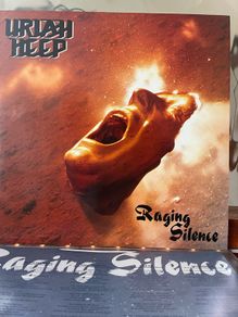 Uriah Heep - Raging Silence