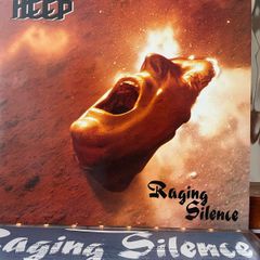 Uriah Heep - Raging Silence