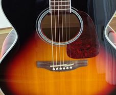 Takamine Gj72ce-bsb