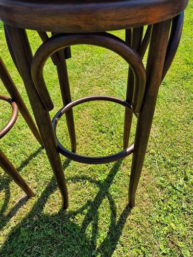 Pair of Vintage Thonet Style Bentwood Cafe Bar Stools Excellent Condition