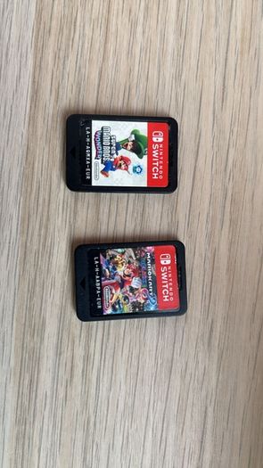 Nintendo Switch OLED (Neon Blue/Red) + Mario Kart 8 Deluxe + Super Mario Bros. W