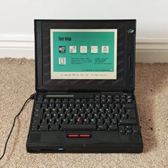 Vintage IBM ThinkPad 760EL (9547) Tilting Keyboard - 64MB RAM + Original Charger