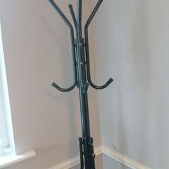 Freestanding Clothes Rack