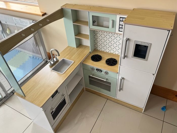 Toddler kitchen