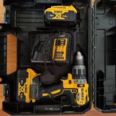 DeWalt combi drill