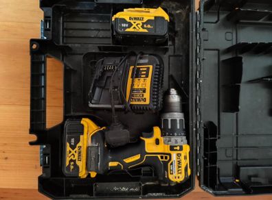 DeWalt combi drill