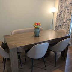 Dinning table