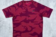 Burgundy under armour t-shirt