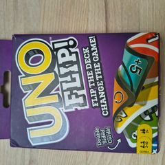 Uno Flip card game