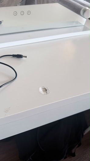 Desk/Make-Up Table