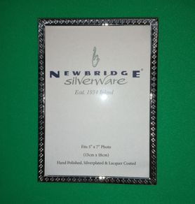 Silverplated Photo Frame 7" by 5" (Newbridge)