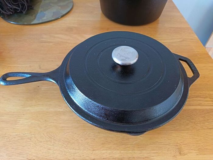 Cast Iron Pot and Skillet