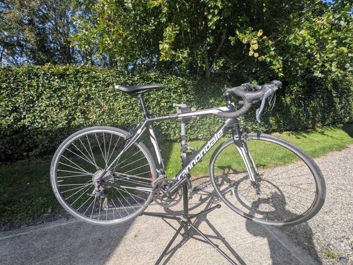 Road bike