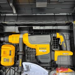 Dewalt Dch775x2-qw - 54v Xr Flexvolt 52mm Sds-max Hammer Drill With 12 Ah Batteries