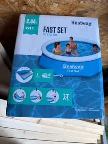 BestWay Fast Set Inflatable Pool 8x24