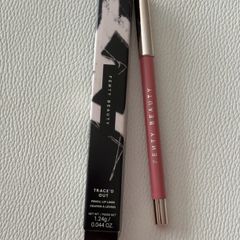 Fenty Beauty Trace'd Out Pencil Lip Liner 1.24g shade Bubble-Tini