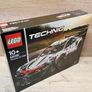 Lego 42096 Porche 911 RSR Image 3