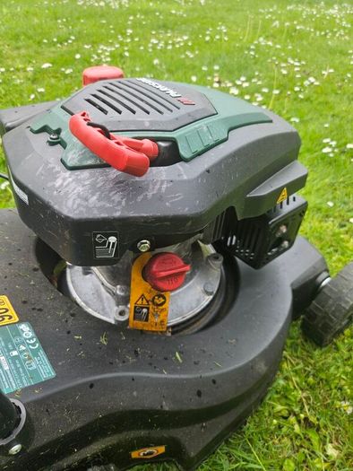 Parkway Lawnmower (read description
